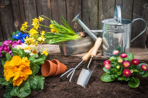 Payment and invoice terms for gardening work